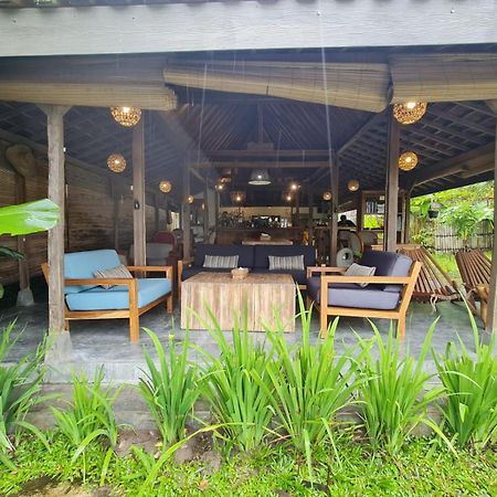 Villa Kayu Yogyakarta&Bungallow Esterno foto