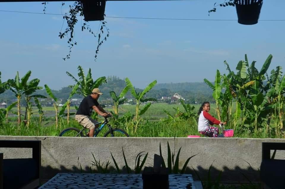 Villa Kayu Yogyakarta&Bungallow Esterno foto