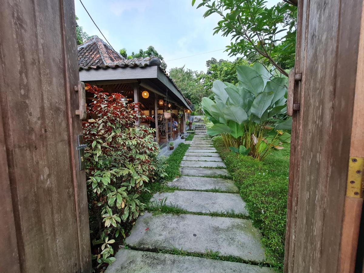 Villa Kayu Yogyakarta&Bungallow Esterno foto